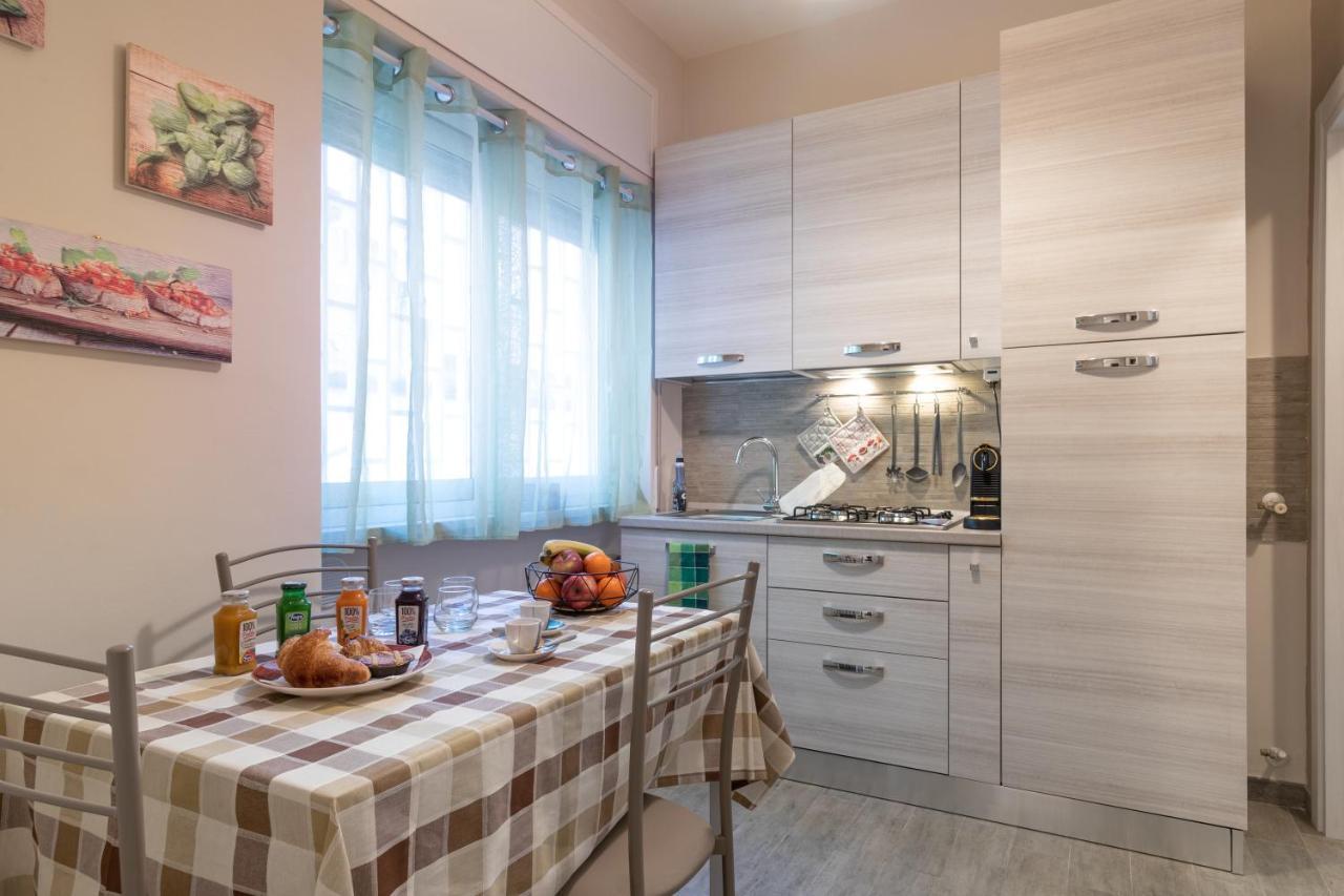 V B M Apartment Bari Buitenkant foto