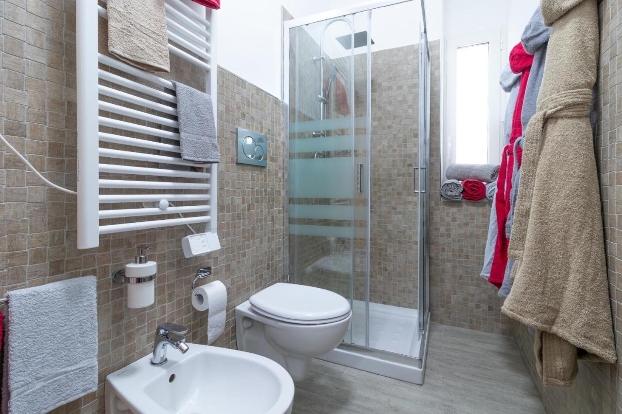 V B M Apartment Bari Buitenkant foto