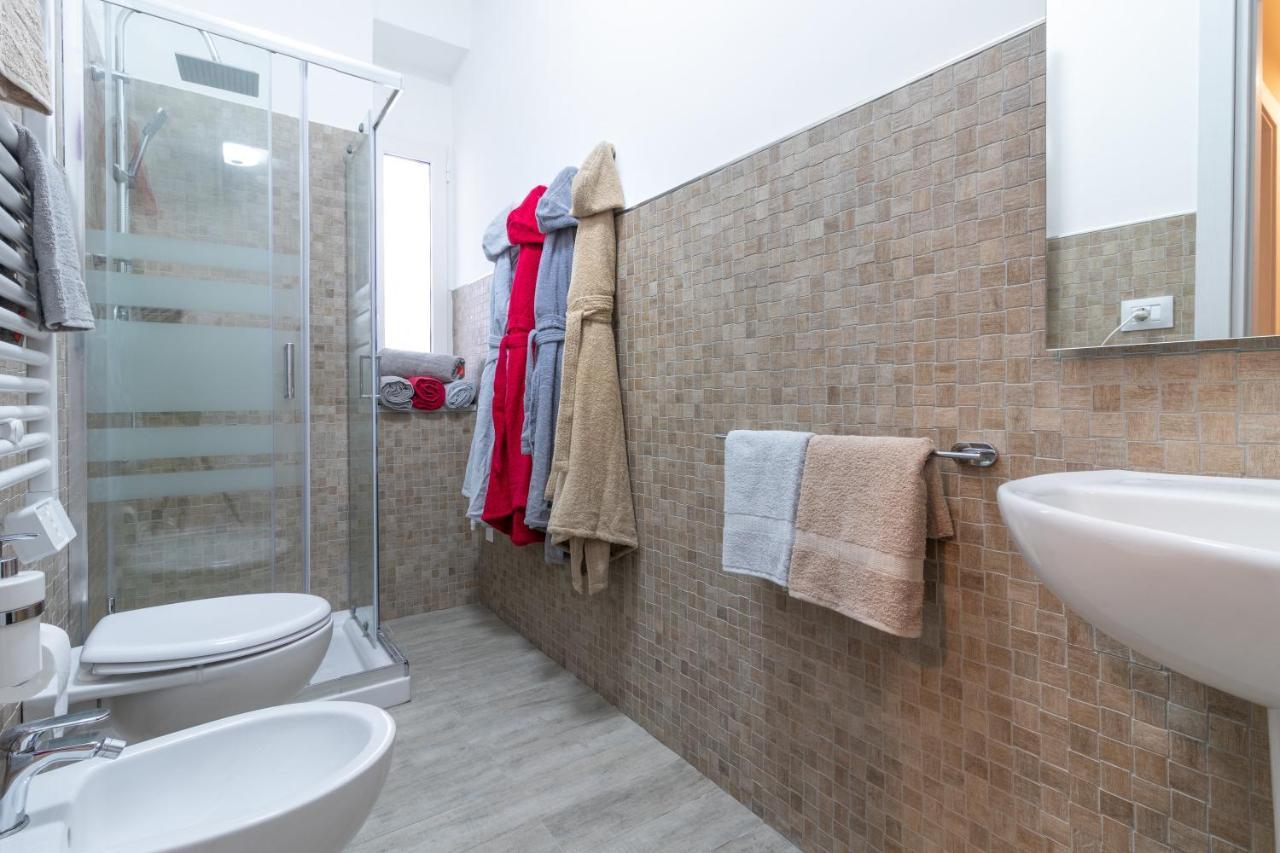 V B M Apartment Bari Buitenkant foto